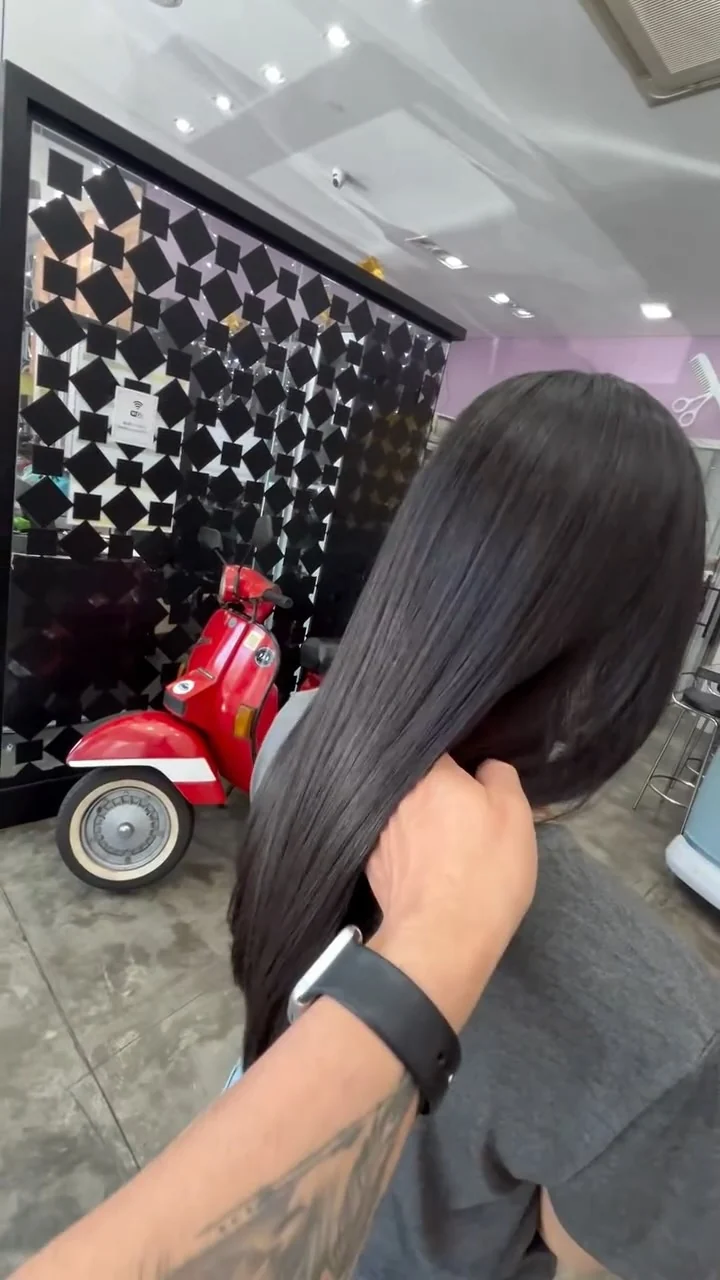 Resultado de cabelo finalizado no salão
